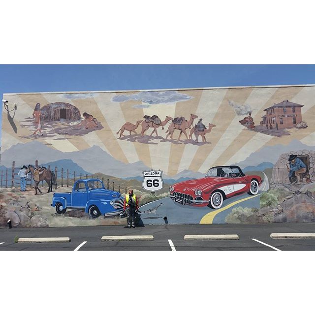 Kingman Arizona Route 66. BMW #BMWMOTORRAD #BMWROADTRIP.DE#MOTORRAD #ROUTE66 #VORBEREITUNGEN #DHL #NORDEN #NORDERNEY #FLORIDA #USA #DAYTONA #MIAMI #NYC #WASHINGTON #MONTREAL #NIAGARAFALLS #CHICAGO #ROCKYS #LOSANGELES #SANFRANCISCO #HOUSTEN #NEWORLEANS #TAMPA #URLAUB #HOLIDAY #BITBURGERALKOHOLFREI #BITBURGER #BITTEEINBIT#Düsseldorf